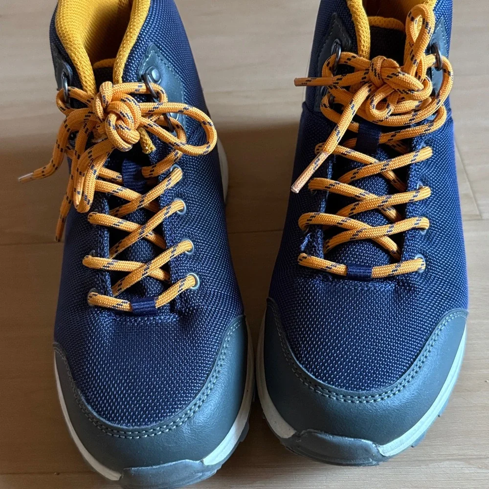 BIG BOY DAWSON LACE UP ALL IN MOTION WINTER BOOTS SIZE 4 NAVY ORANGE HIGH TOPS